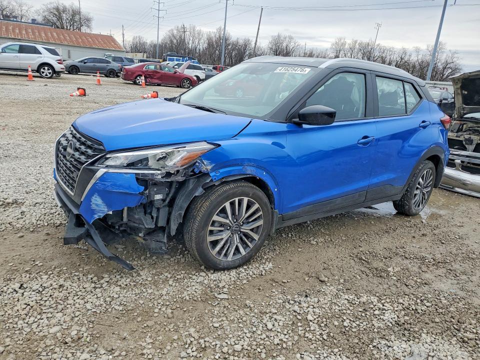2024 Nissan Kicks sv