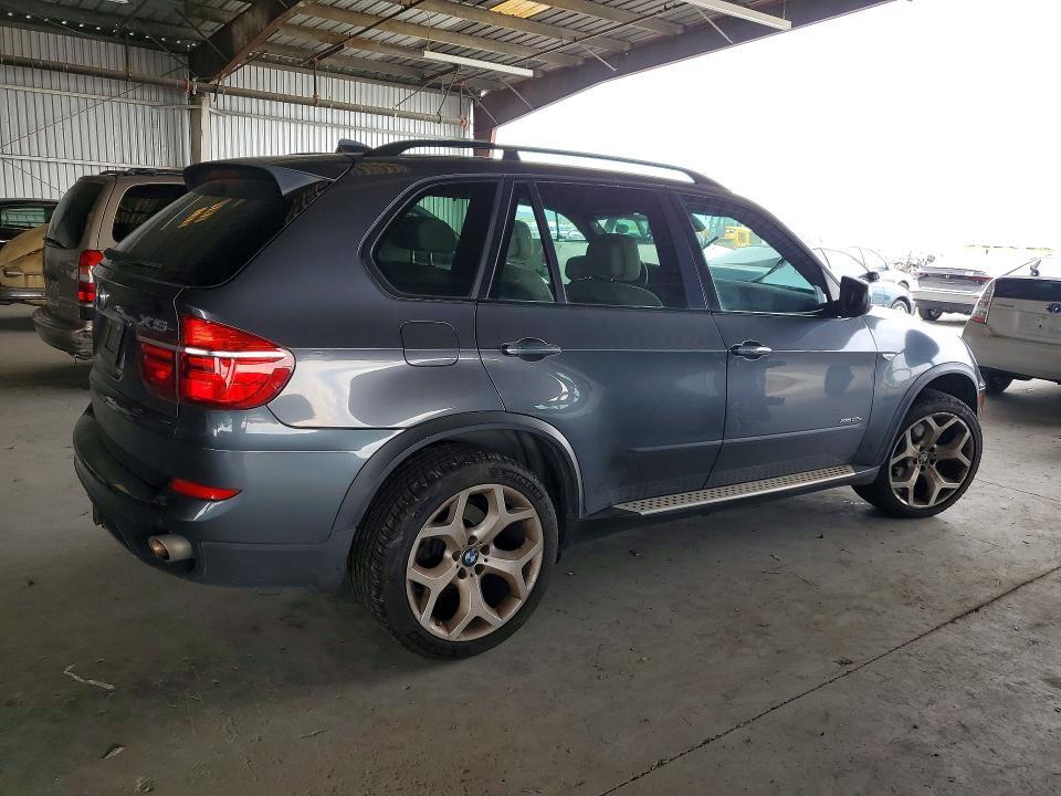 2012 Bmw Motorrad 2012 bmw Motorrad X5 Xdrive35d 4D sav