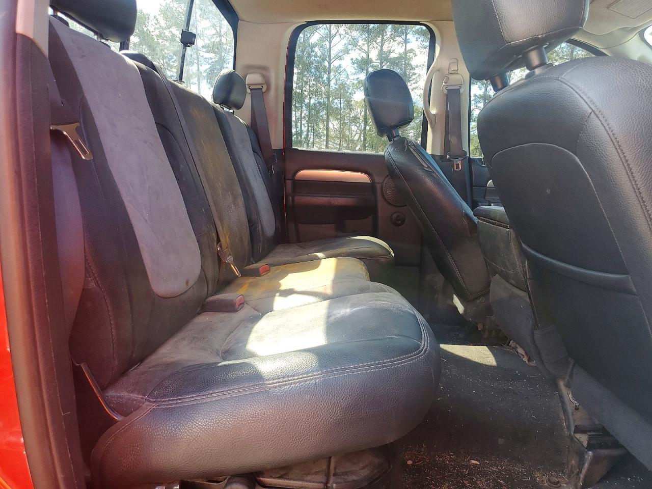 2005 Dodge RAM 3500 ST