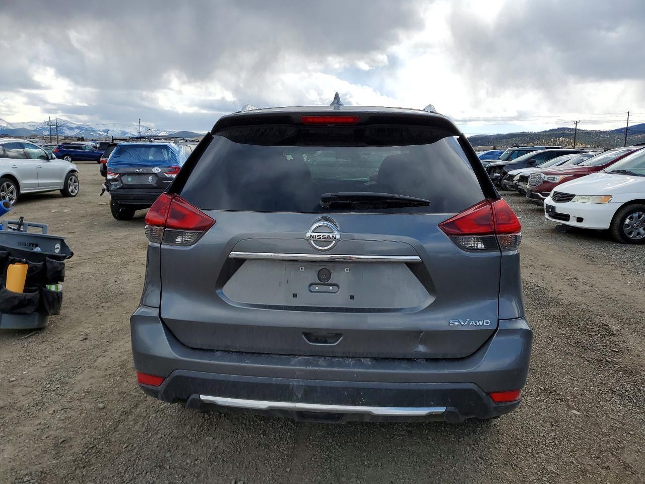 2018 Niss Rogue sv
