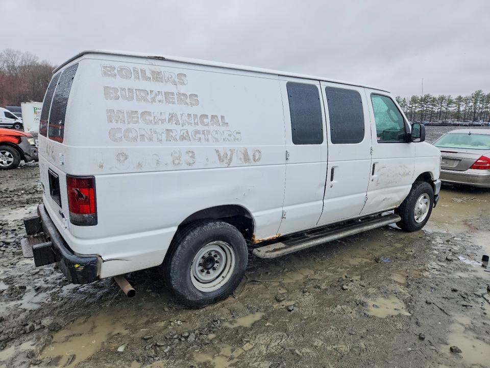 2013 Ford Econoline E250 van