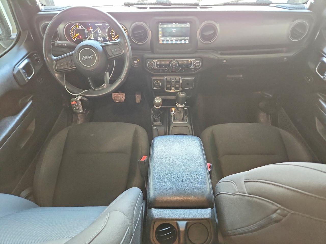 2022 Jeep Gladiator Sport