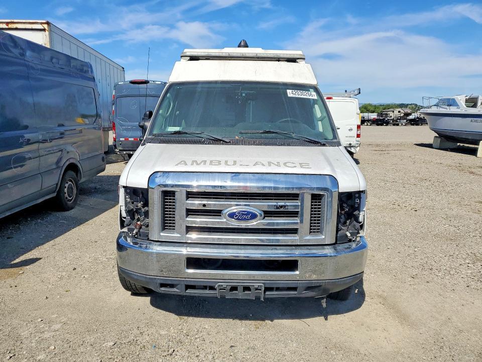 2014 Ford E350 Ambulance