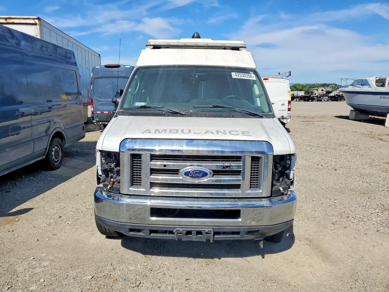 2014 Ford E350 Ambulance