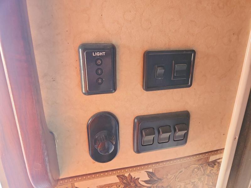 2008 Cameo CA-133 Camper