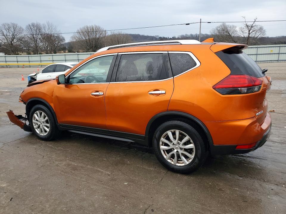 2017 Nissan Rogue sv