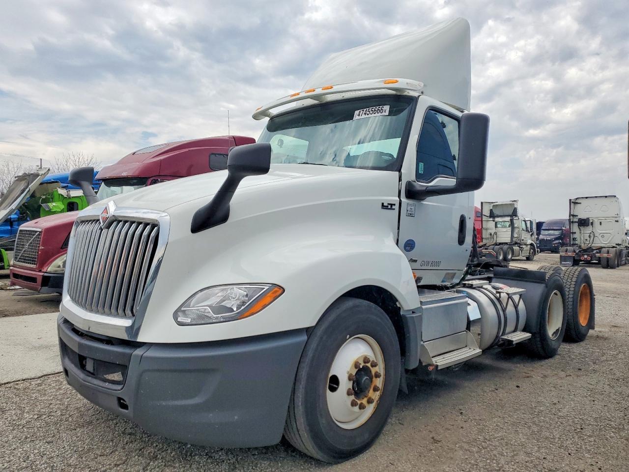2019 International LT625 Semi Truck