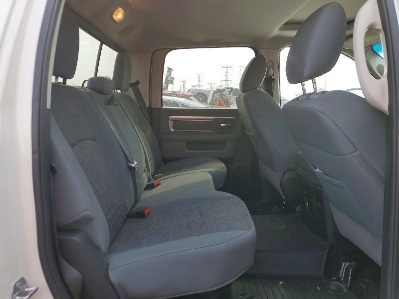 2016 Dodge Ram 1500 slt