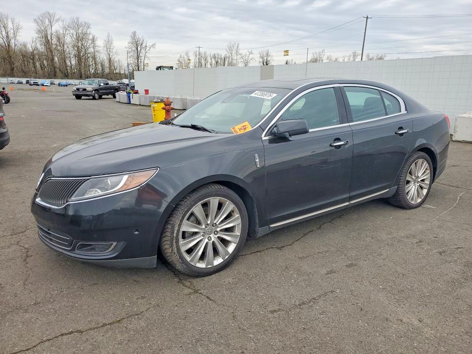 2013 Lincoln Townhouse MKS
