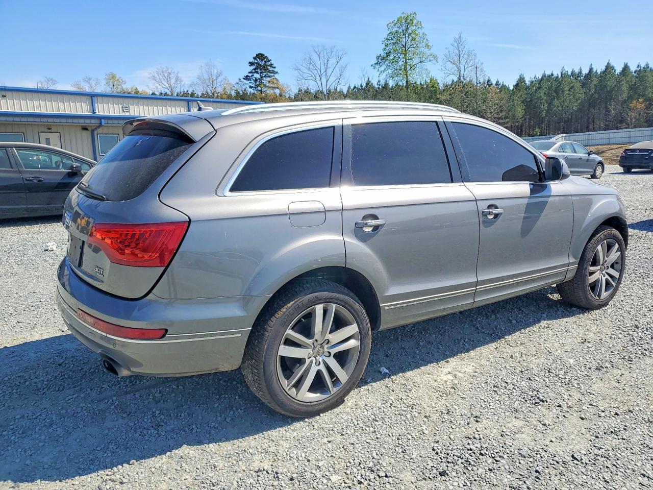 2014 Audi Q7 Premium Plus