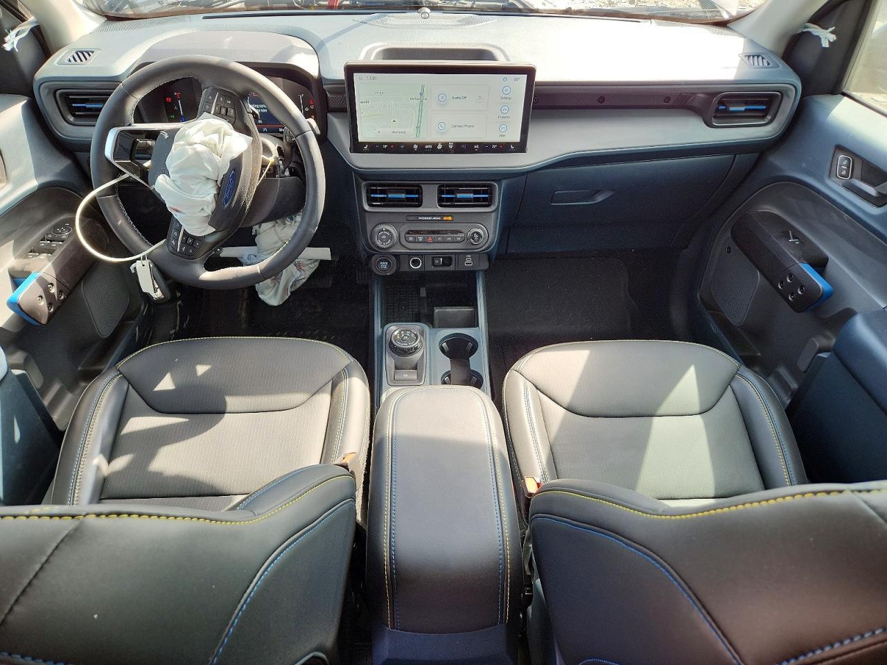 2025 Ford Maverick LOBO-Premium