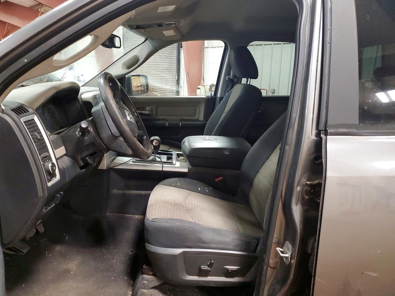 2012 Dodge RAM 1500 SLT