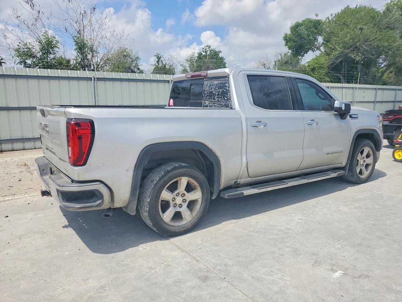 2020 GMC Sierra C1500 SLT