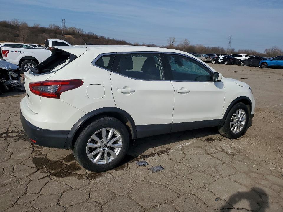 2021 Nissan Rogue Sport s