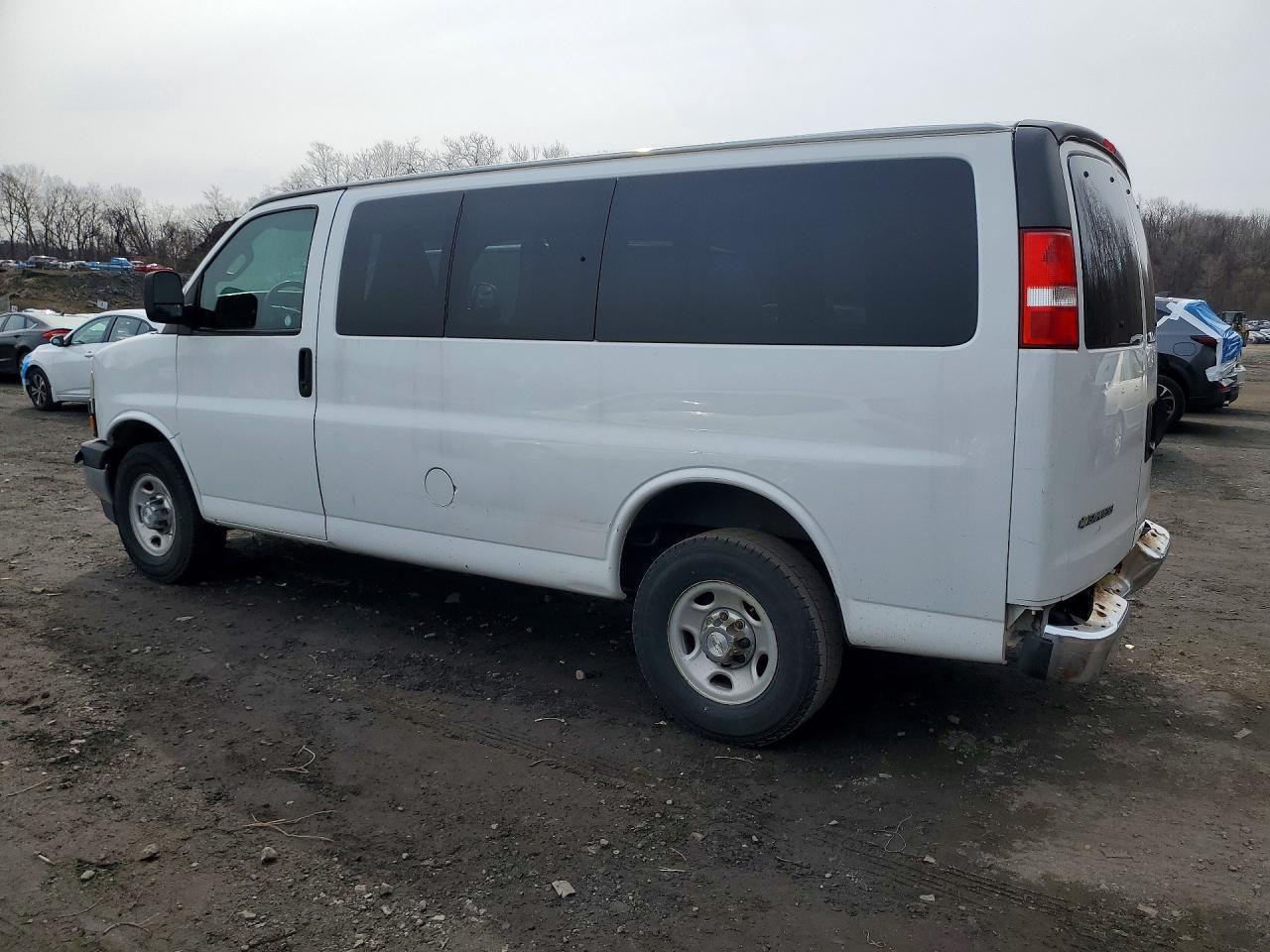 2018 Chevrolet Express G3500 LT