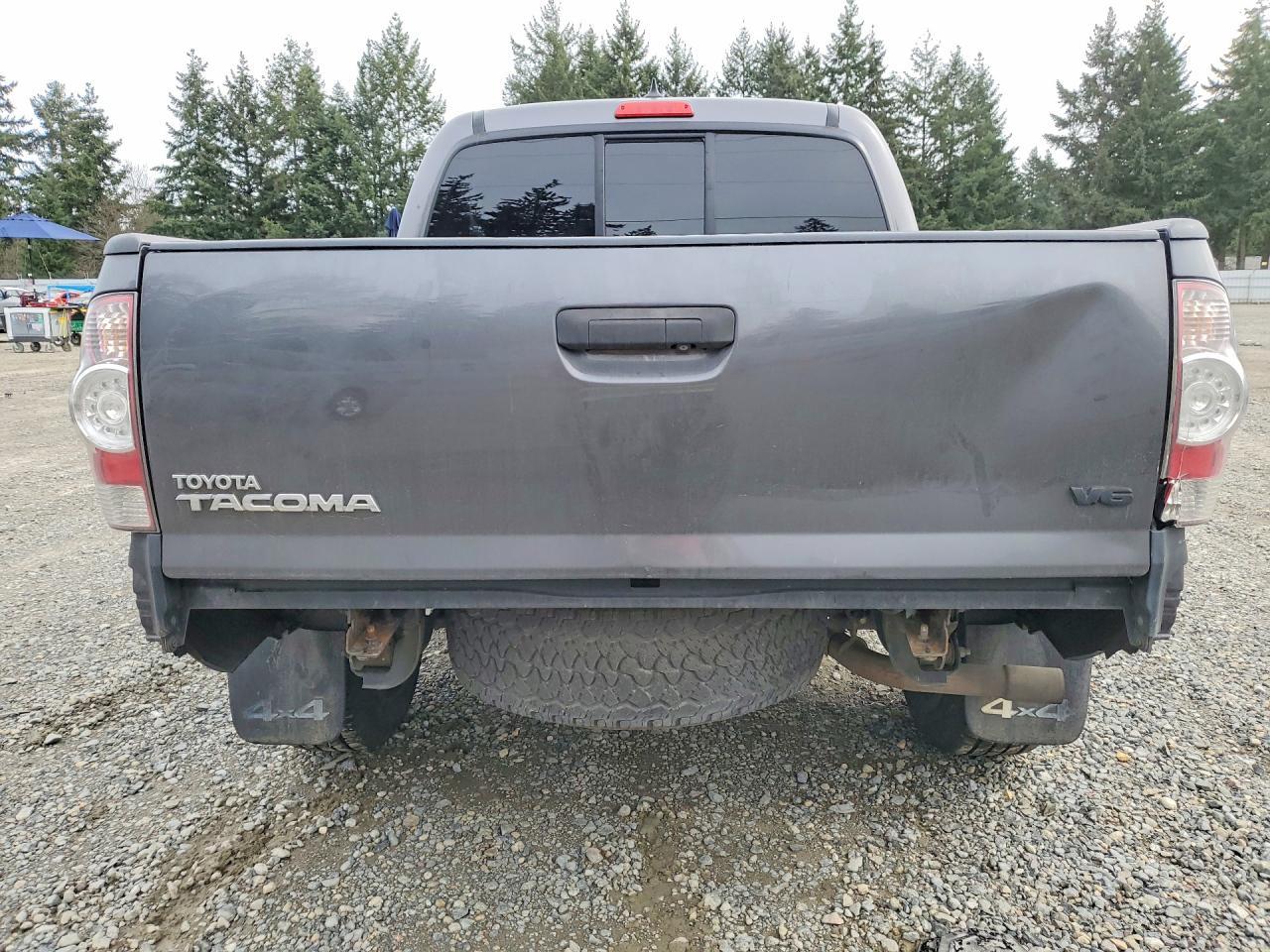 2015 Toyota Tacoma V6