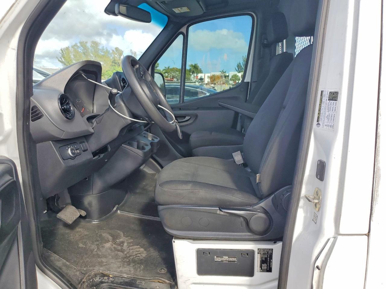 2019 Mercedes-Benz Sprinter 2500