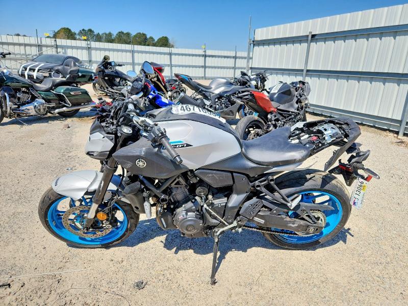 2025 Yamaha MTN690 C