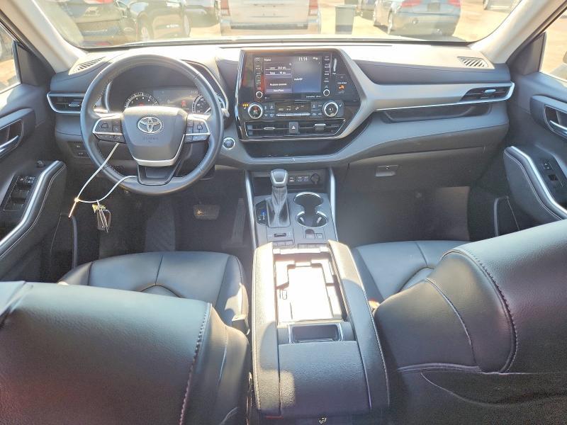 2022 Toyota Highlander xle