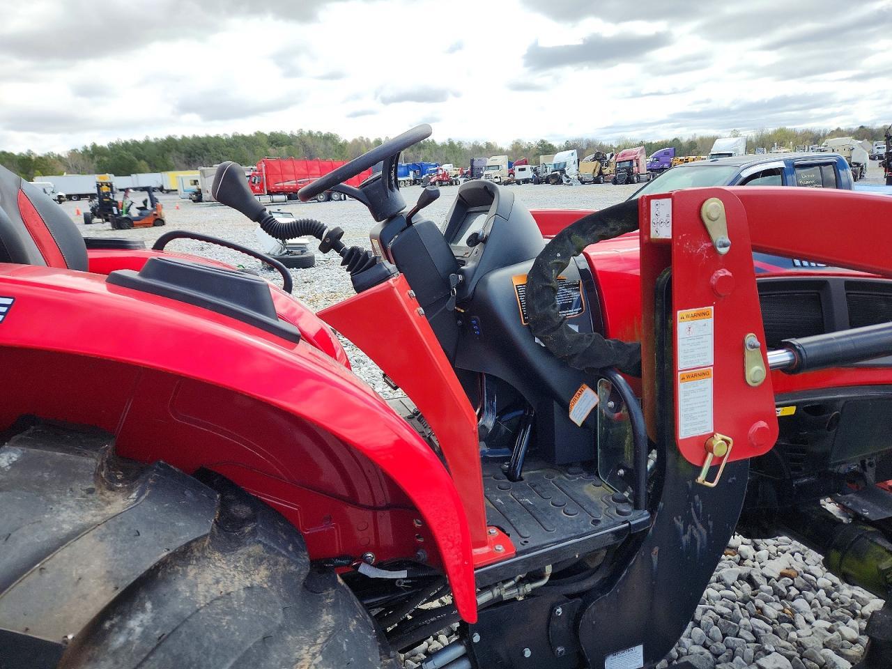 2023 Mahindra Mfwd Tractor