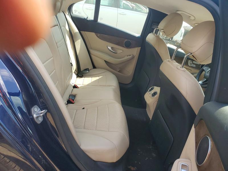 2016 Mercedes-Benz C300