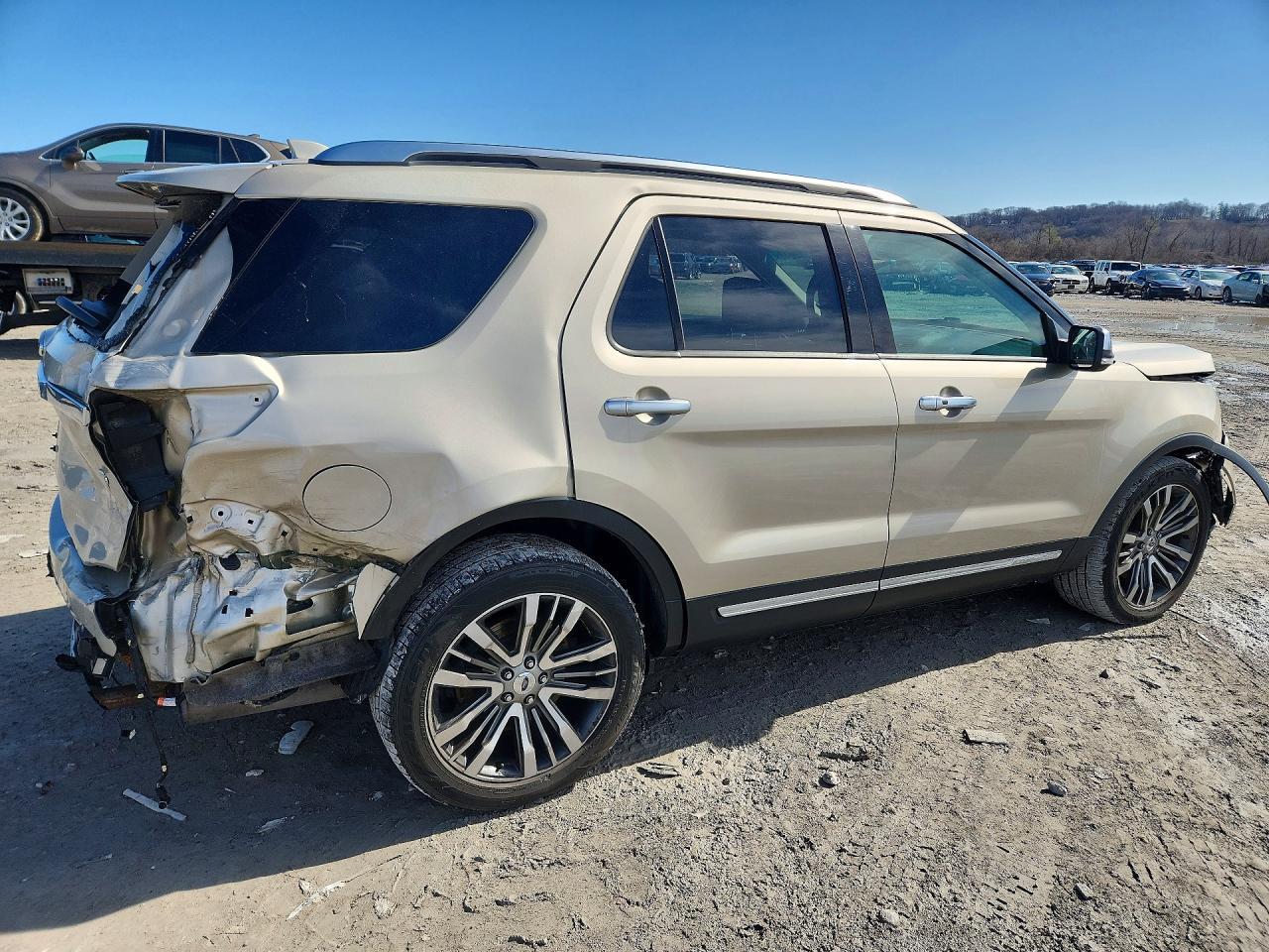 2017 Ford Explorer Platinum
