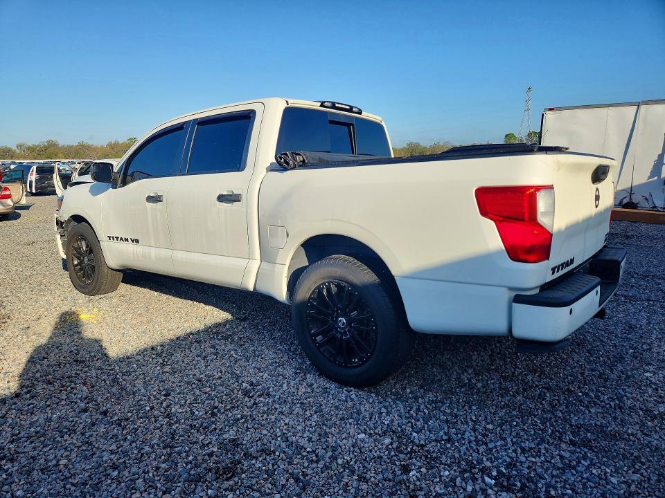 2018 Nissan Titan SV