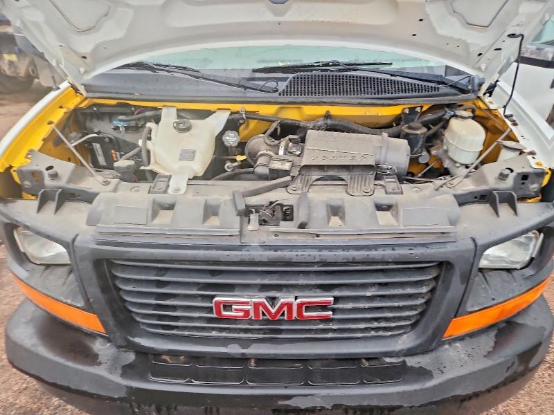 2016 GMC Savana Cutaway G3500
