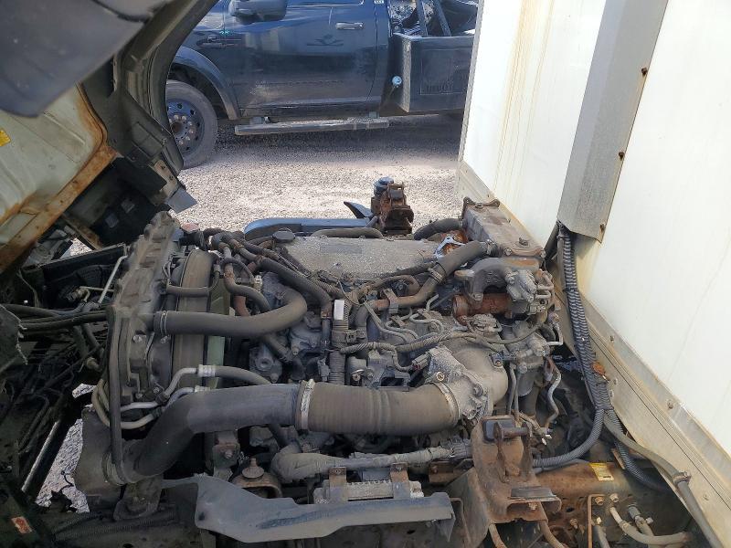 2020 Isuzu NPR HD Refrigerated BOX Truck