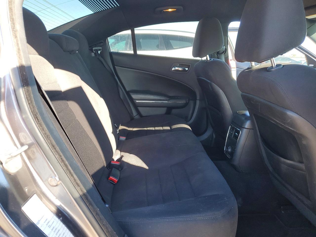 2014 Dodge Charger sxt