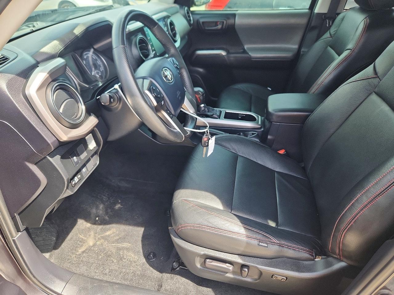 2020 Toyota Tacoma SR5 V6