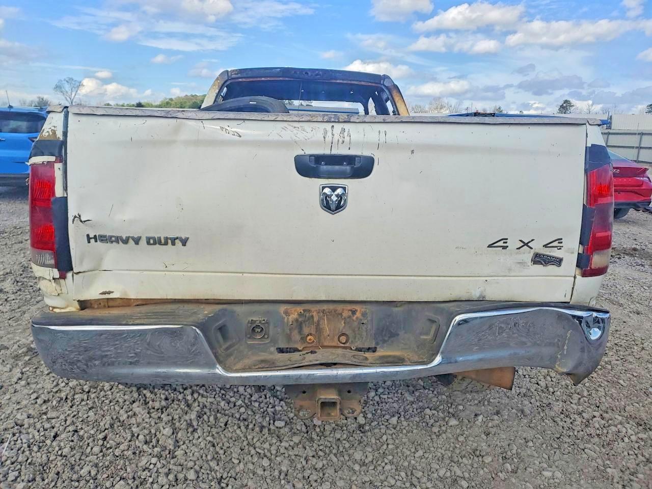 2005 Dodge RAM 3500 ST