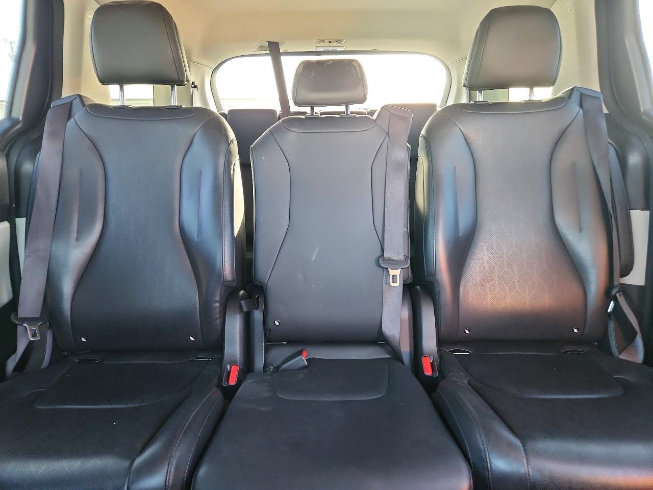 2023 KIA Carnival ex