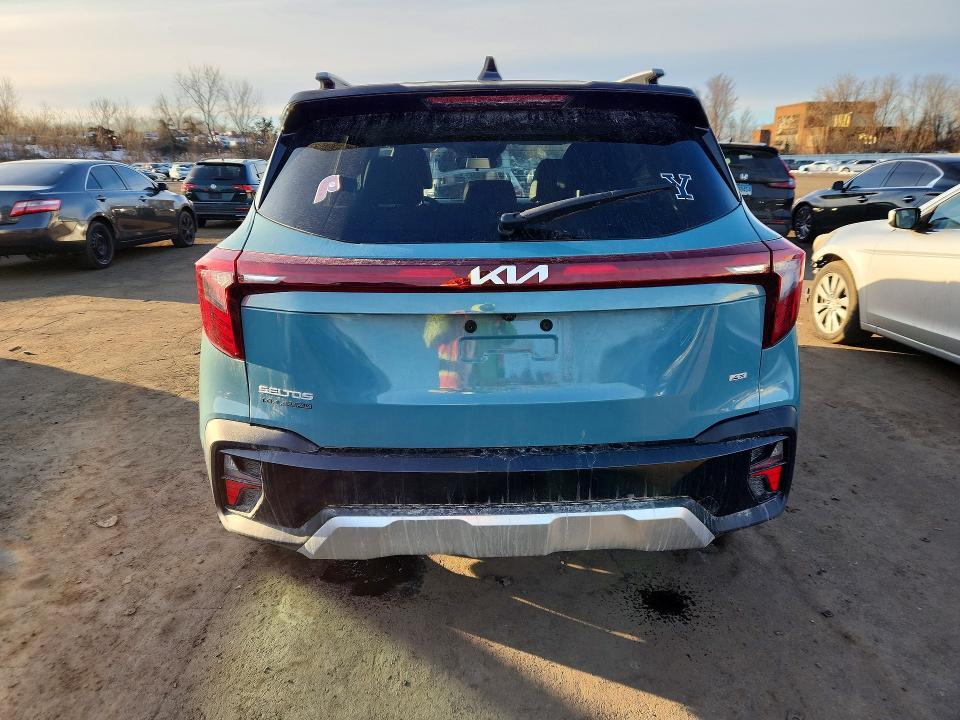 2025 KIA Seltos s