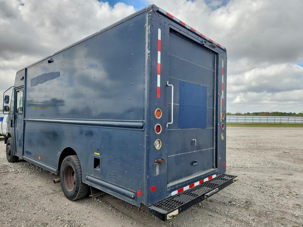 2020 Ford F59 Delivery Truck