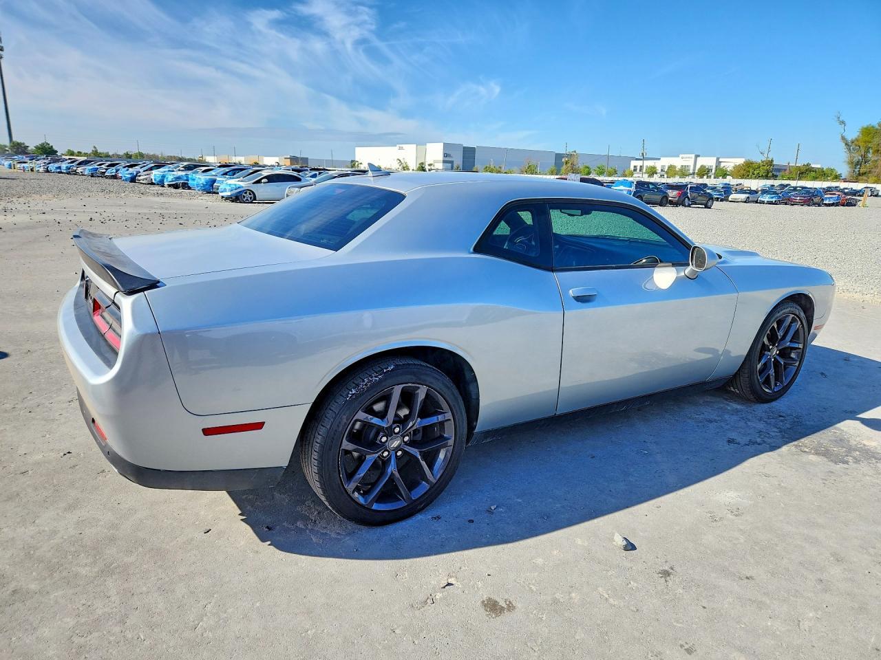 2020 Dodge Challenger sxt