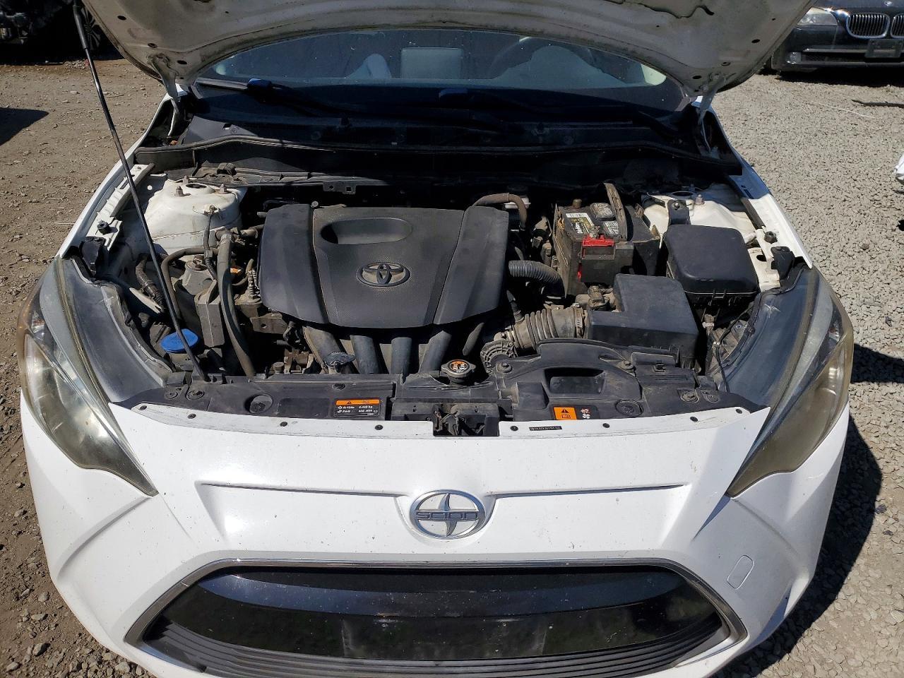 2016 Scion Ia Base