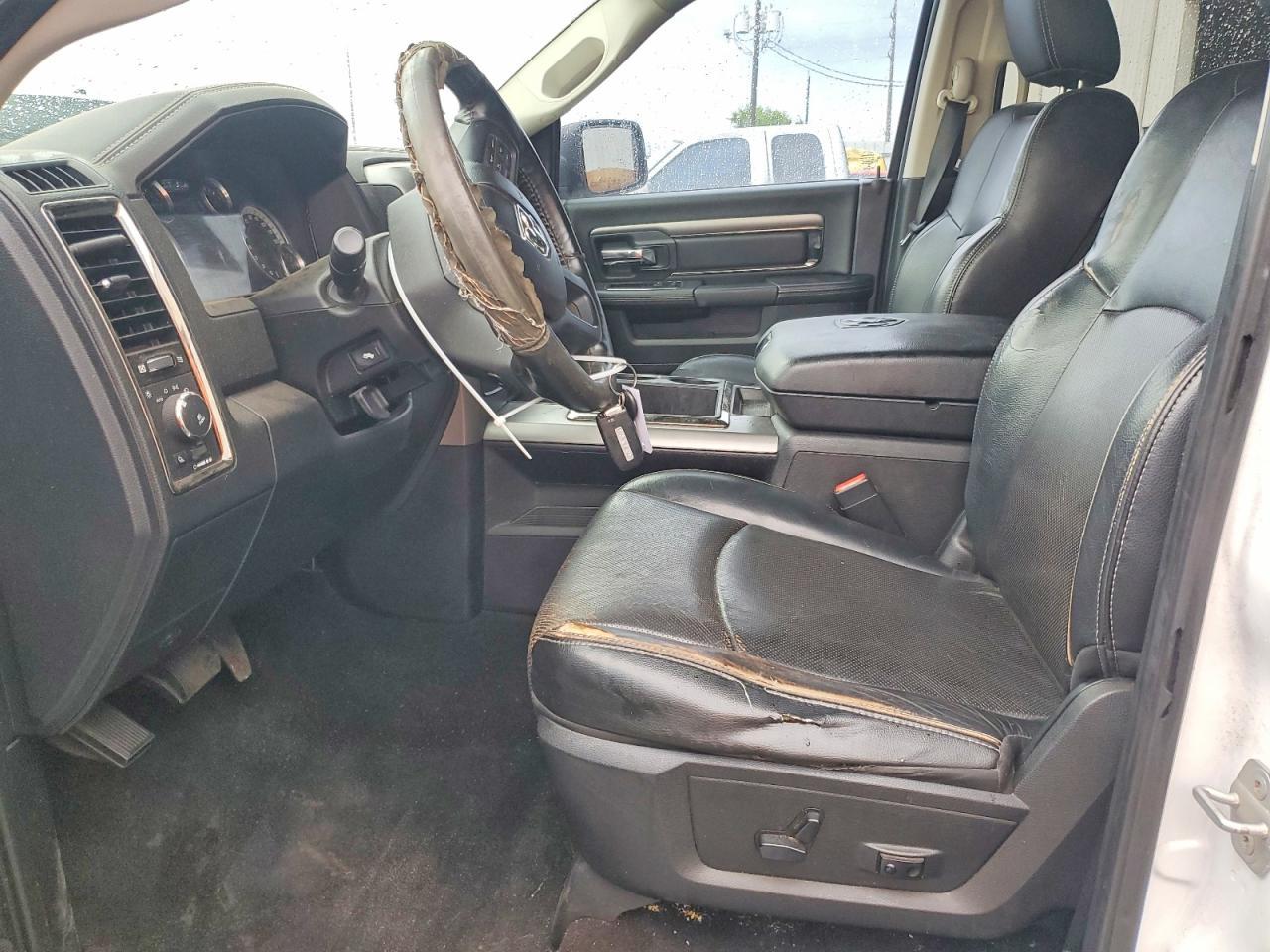 2014 Dodge RAM 1500 Sport