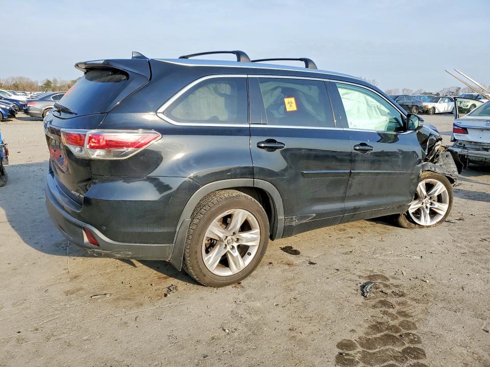 2016 Toyota Highlander Limited Platinum
