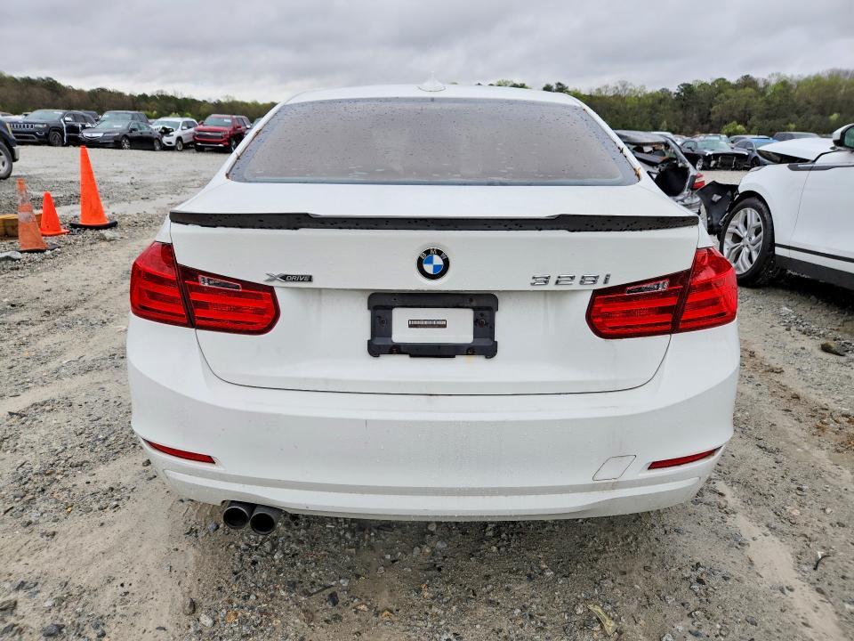 2014 BMW 328 xi Sulev