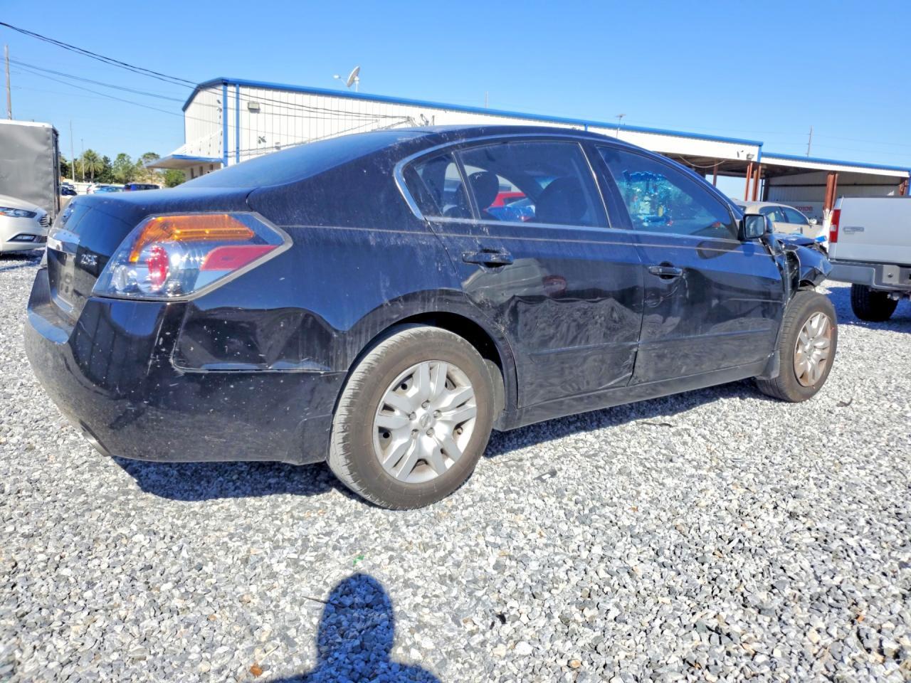 2011 Niss Altima 2.5