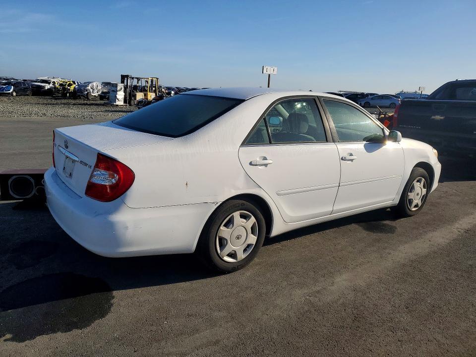 2002 Toyota Camry le