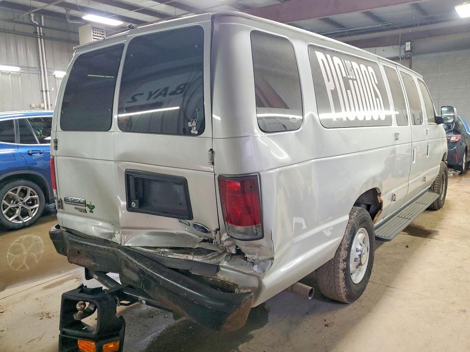 2009 Ford Econoline E350 Super Duty Wagon