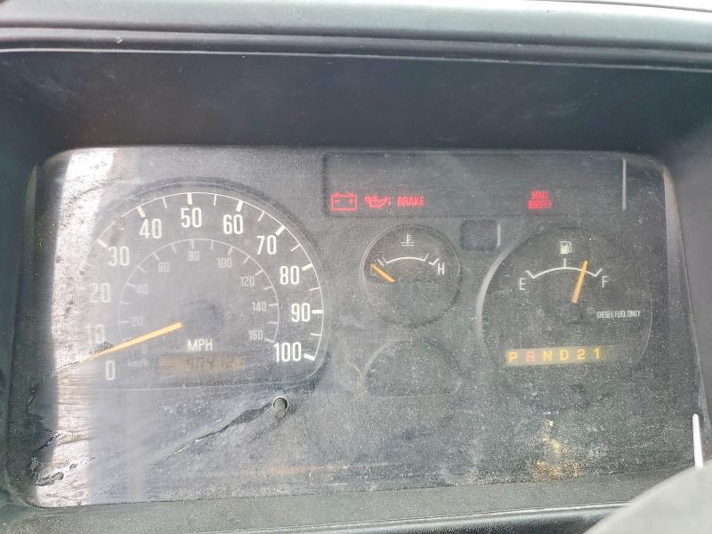 2003 Isuzu NPR-HD BOX Truck