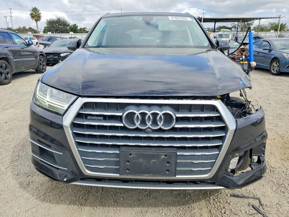 2018 Audi Q7 Premium Plus