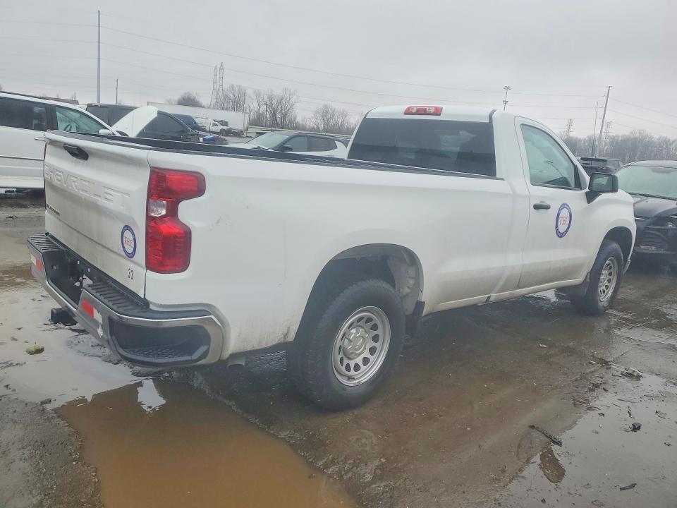2025 Chevrolet Silverado C1500