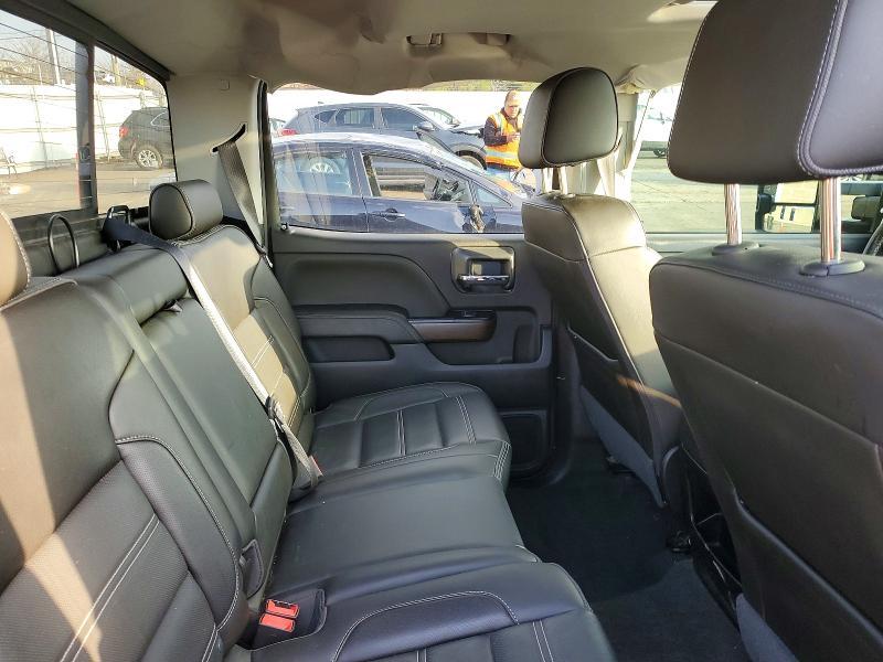 2018 GMC Sierra K2500 Denali