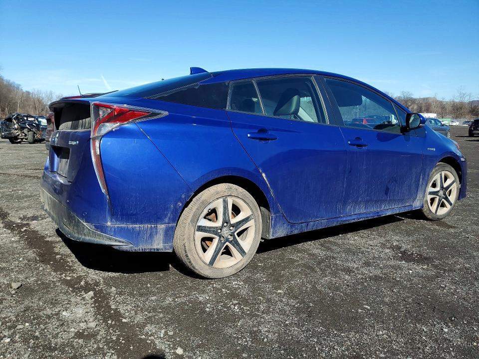 2016 Toyota Prius two eco