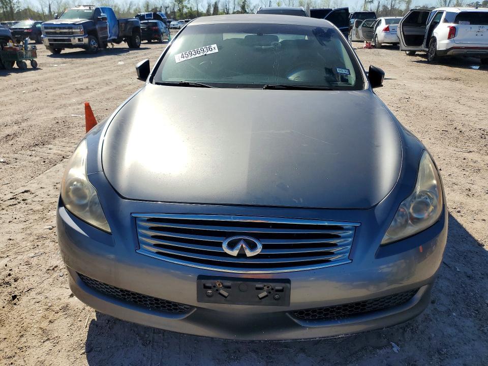 2010 Infiniti G37 Convertible Base
