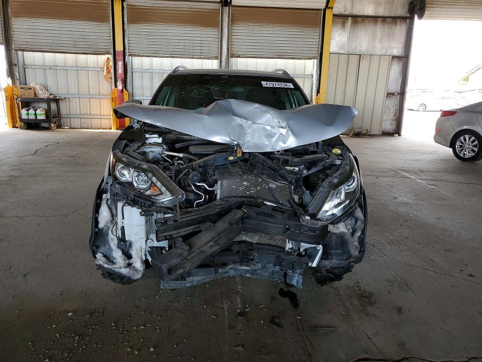 2017 Nissan Rogue Sport sv